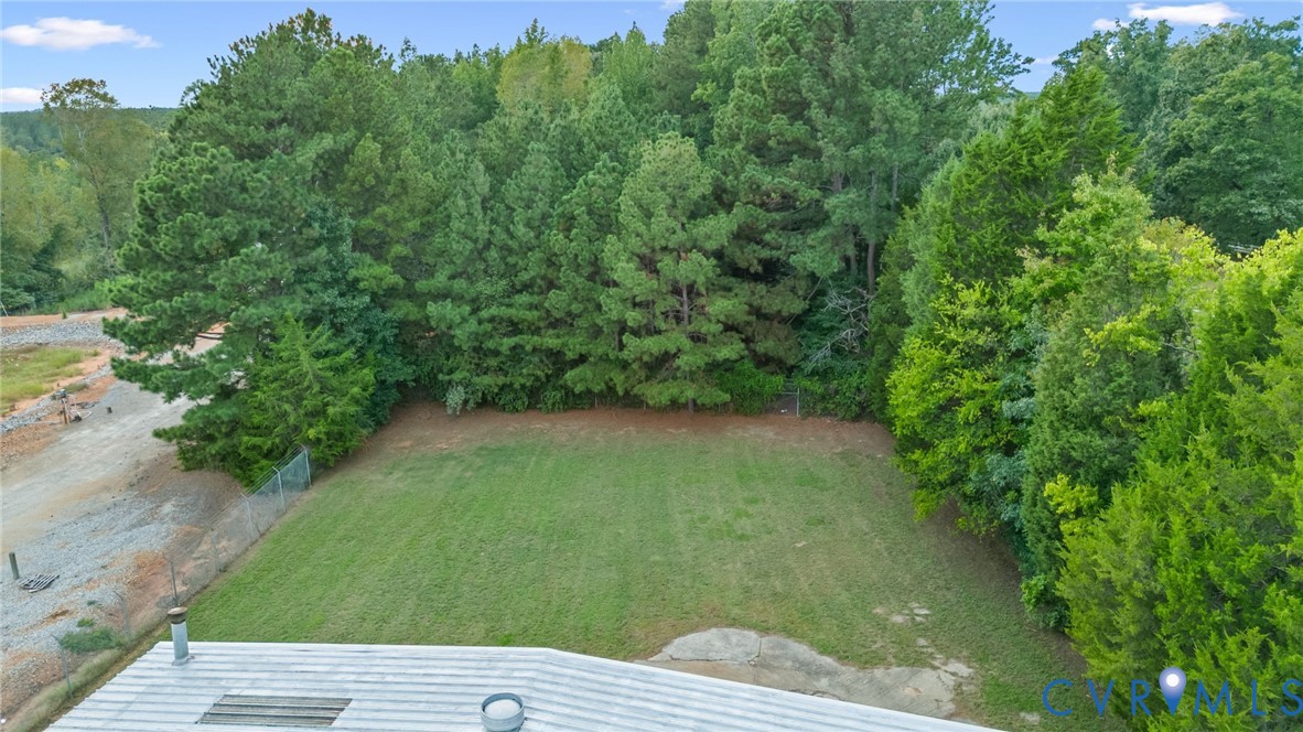 563 Fox Ln