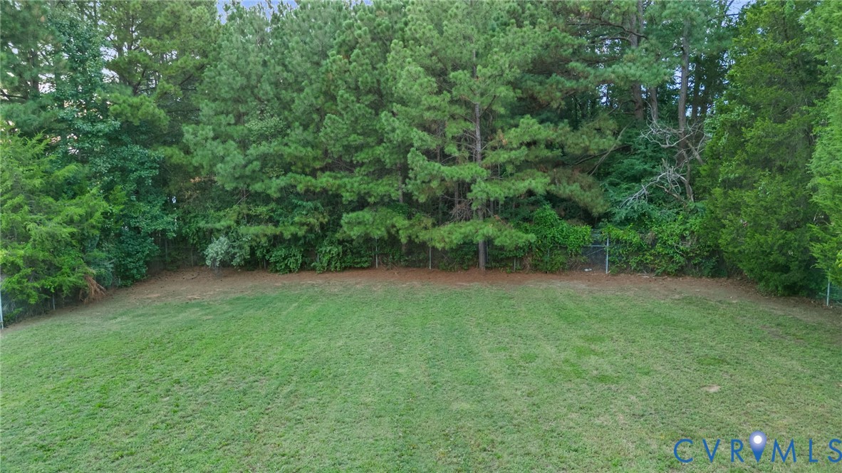 563 Fox Ln