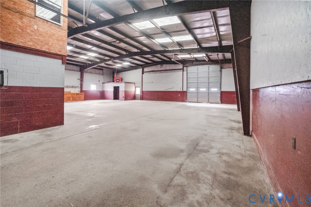 563 Fox Ln