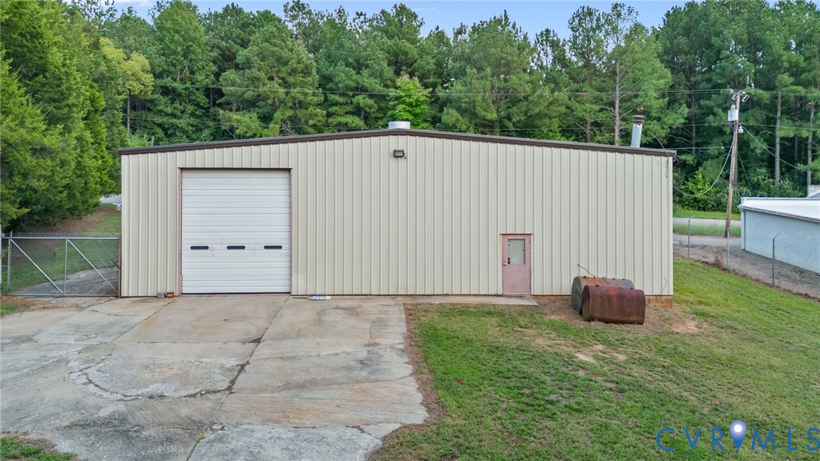 563 Fox Ln