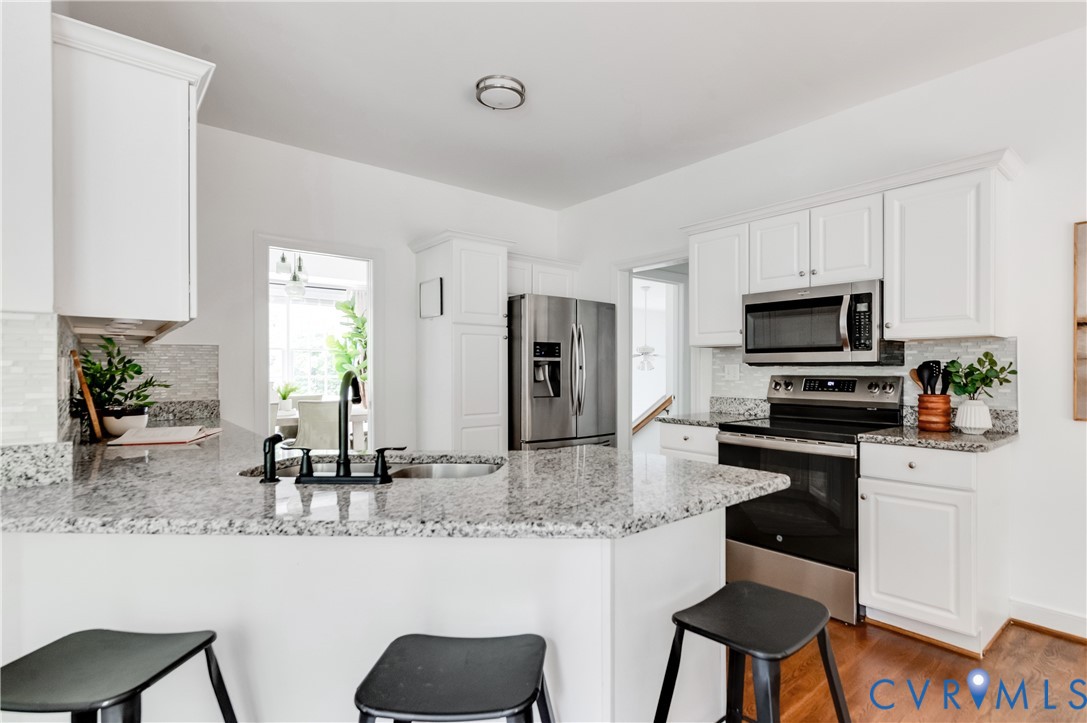 3223 Sherwood Ridge Dr