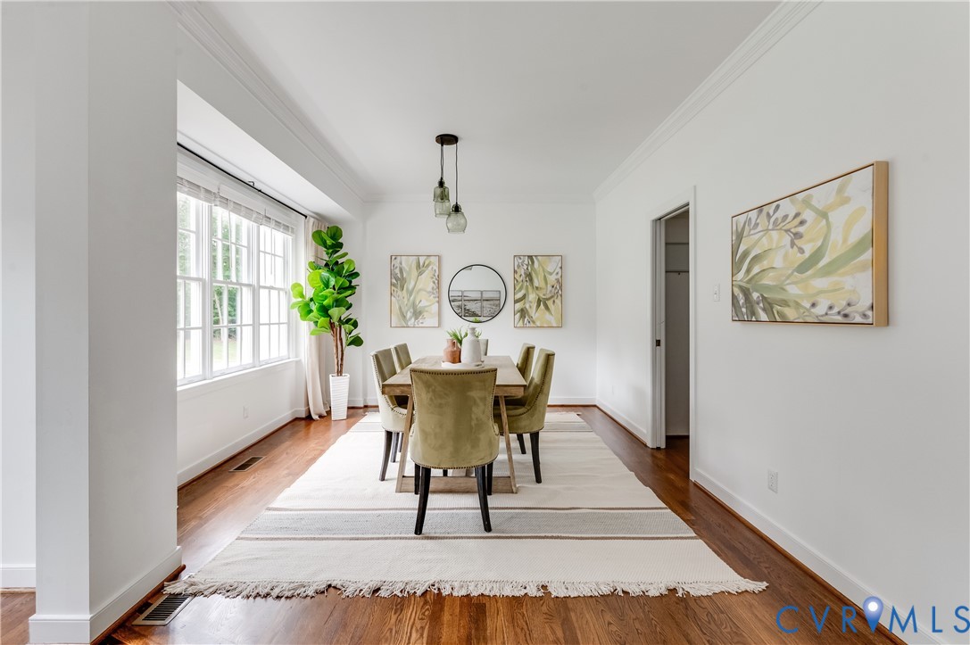 3223 Sherwood Ridge Dr