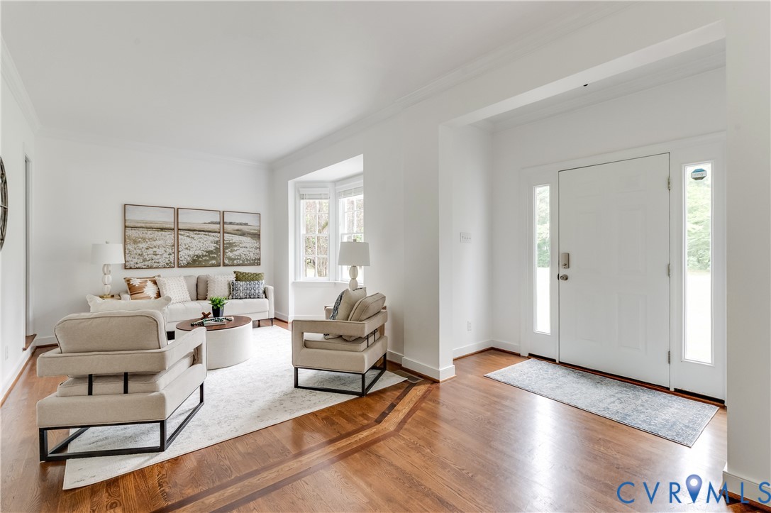 3223 Sherwood Ridge Dr