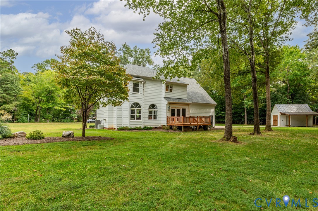 3223 Sherwood Ridge Dr