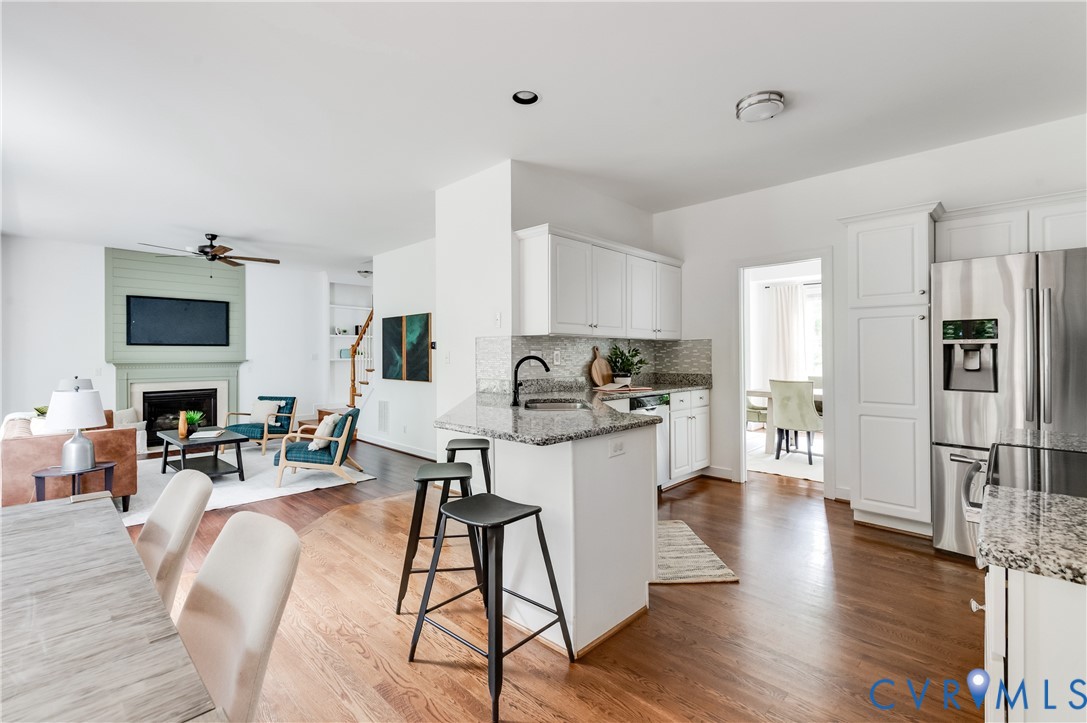 3223 Sherwood Ridge Dr
