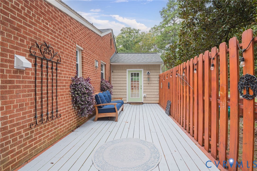 3353 Warner Rd