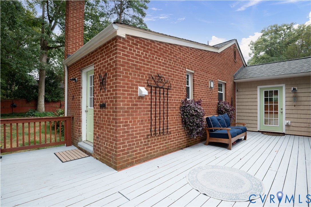 3353 Warner Rd