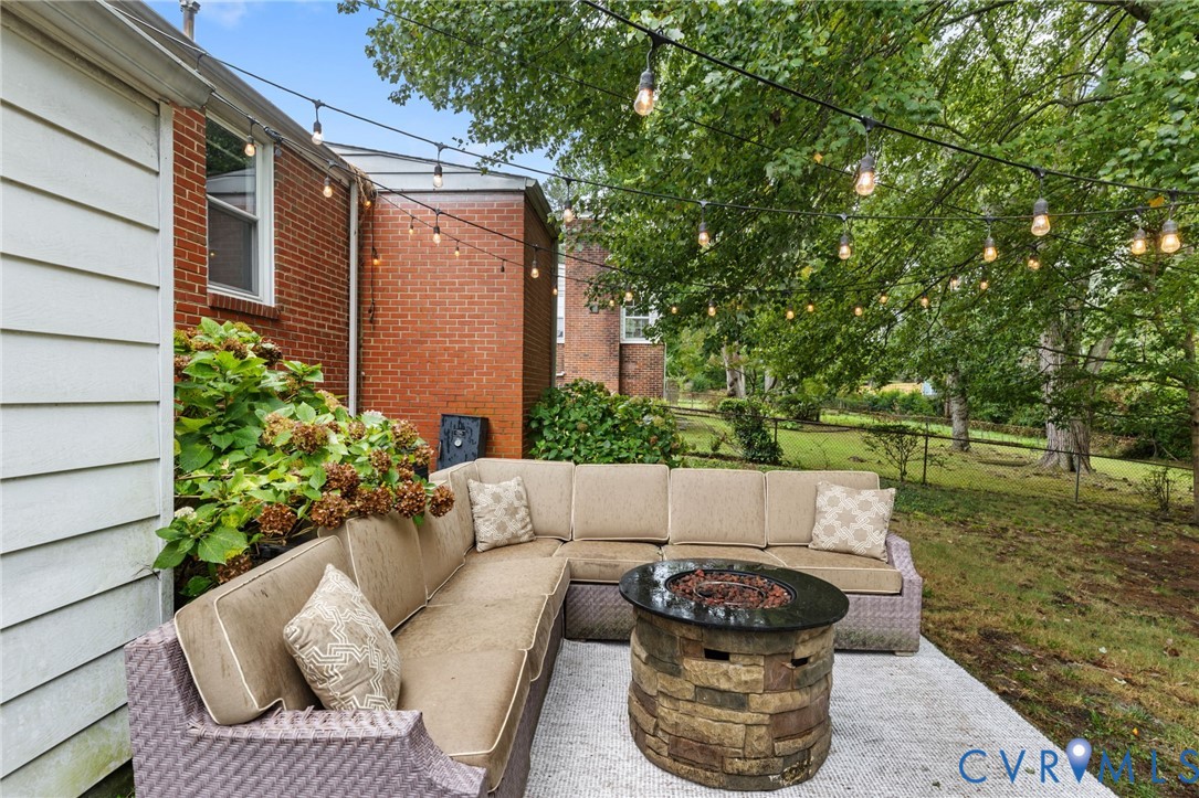 1618 Rockwood Rd