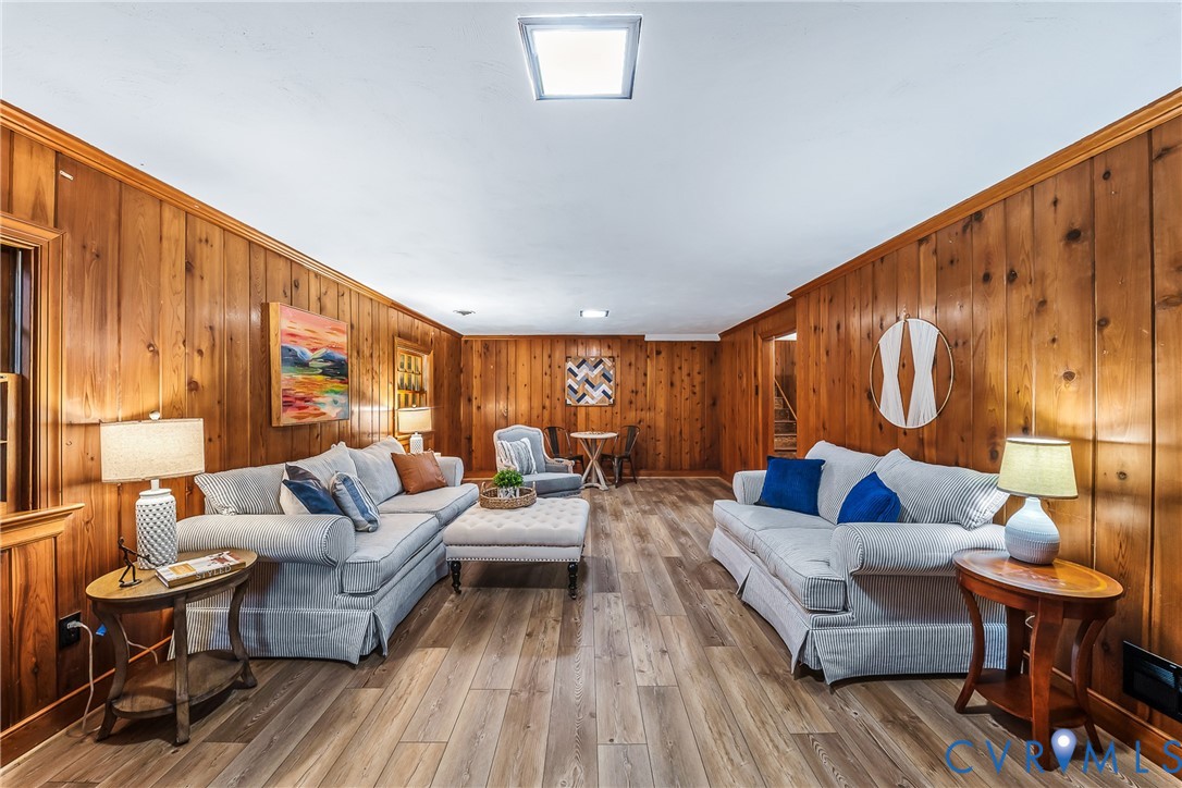 7548 Piney Branch Rd