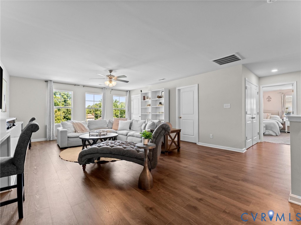 13925 Collington Mews