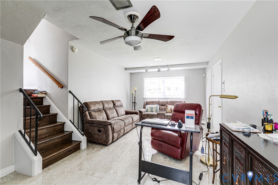 2608 Sunnybrook Rd