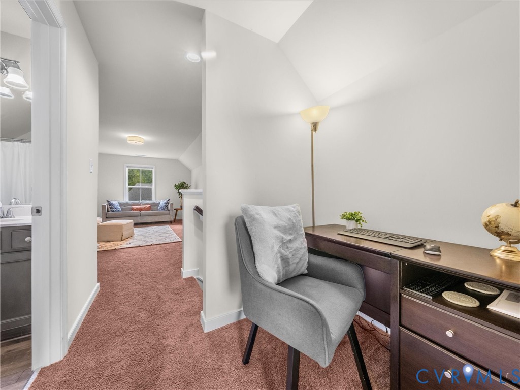 5124 Laurel Park Ct