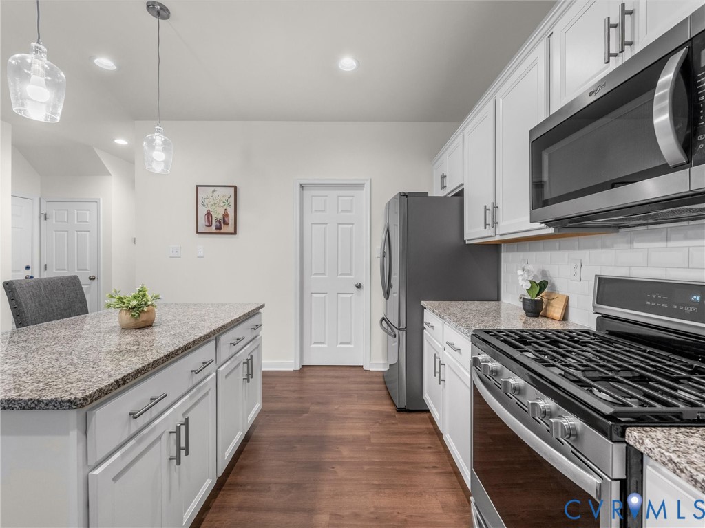 5124 Laurel Park Ct