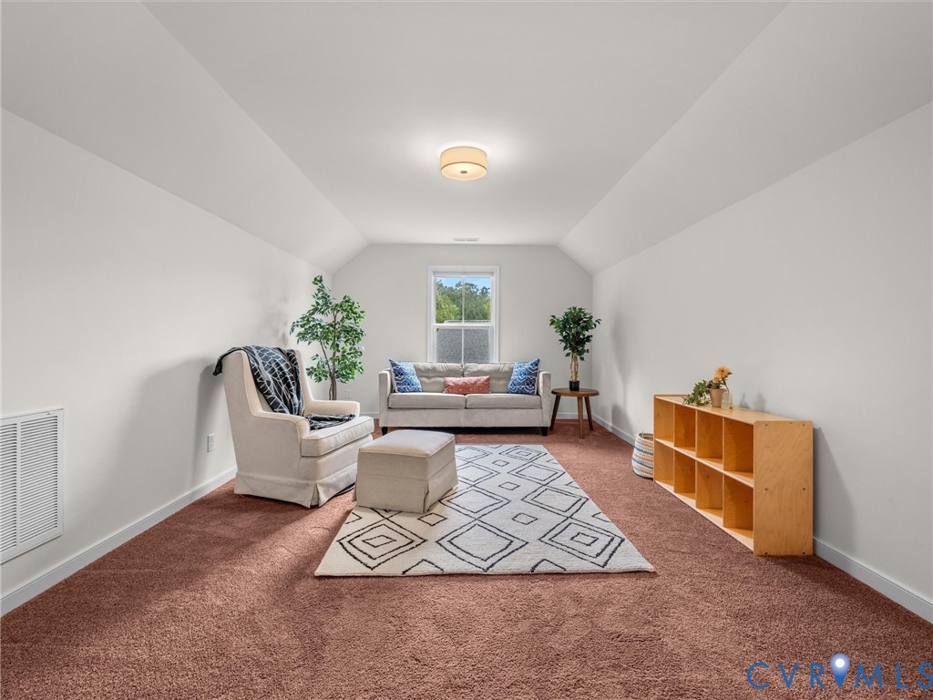 5124 Laurel Park Ct