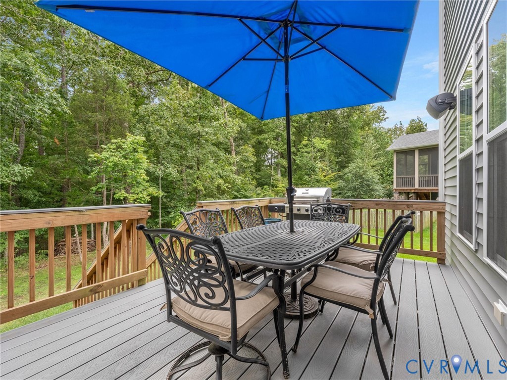 5124 Laurel Park Ct