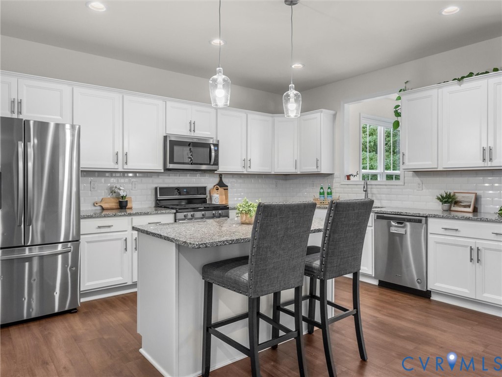 5124 Laurel Park Ct