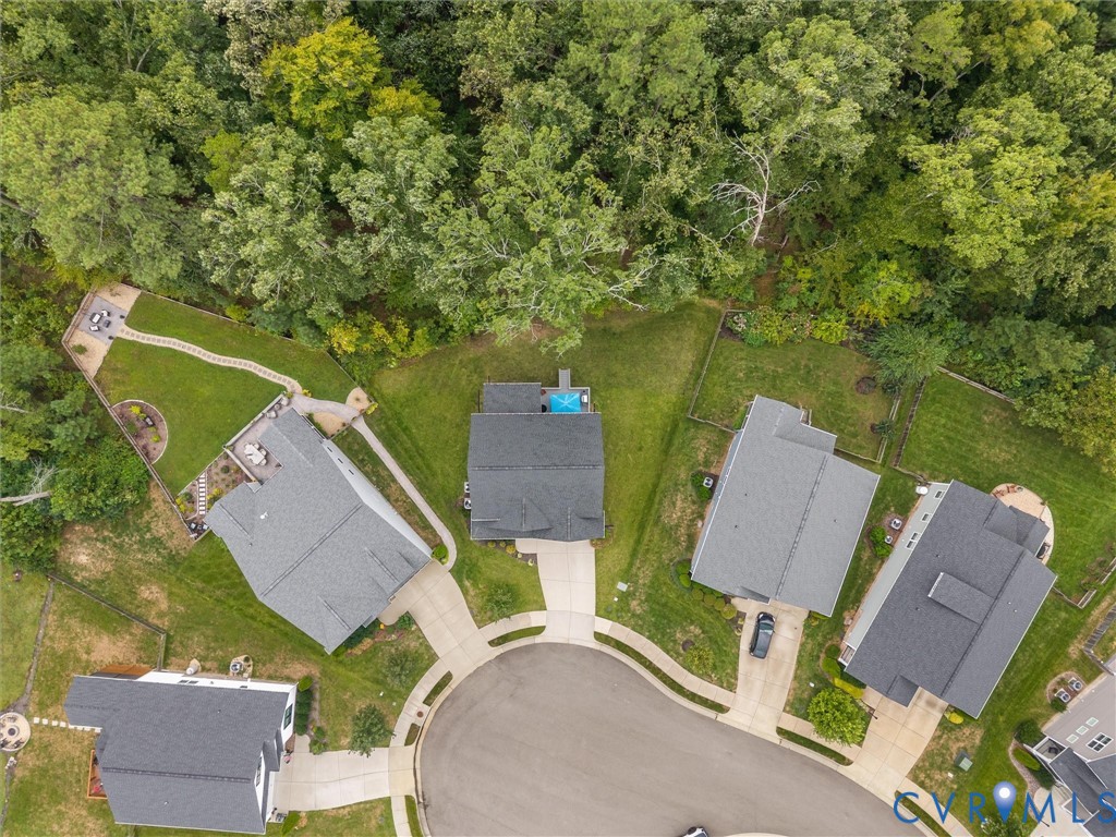 5124 Laurel Park Ct