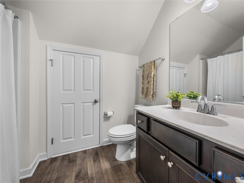 5124 Laurel Park Ct