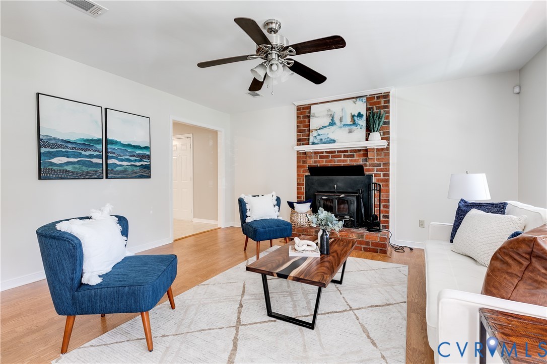 8212 Babbler Ln