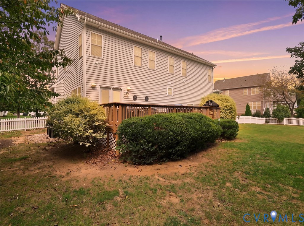 13925 Gorham Ln