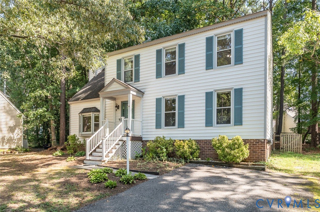 2305 Turtle Hill Ct
