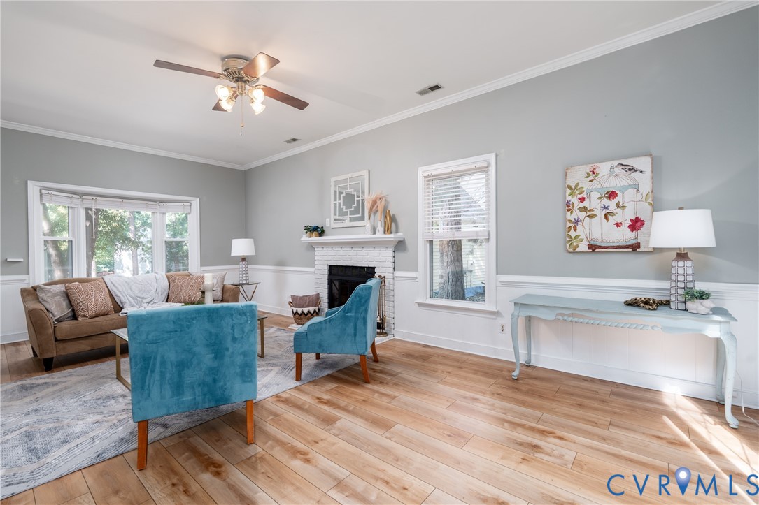2305 Turtle Hill Ct