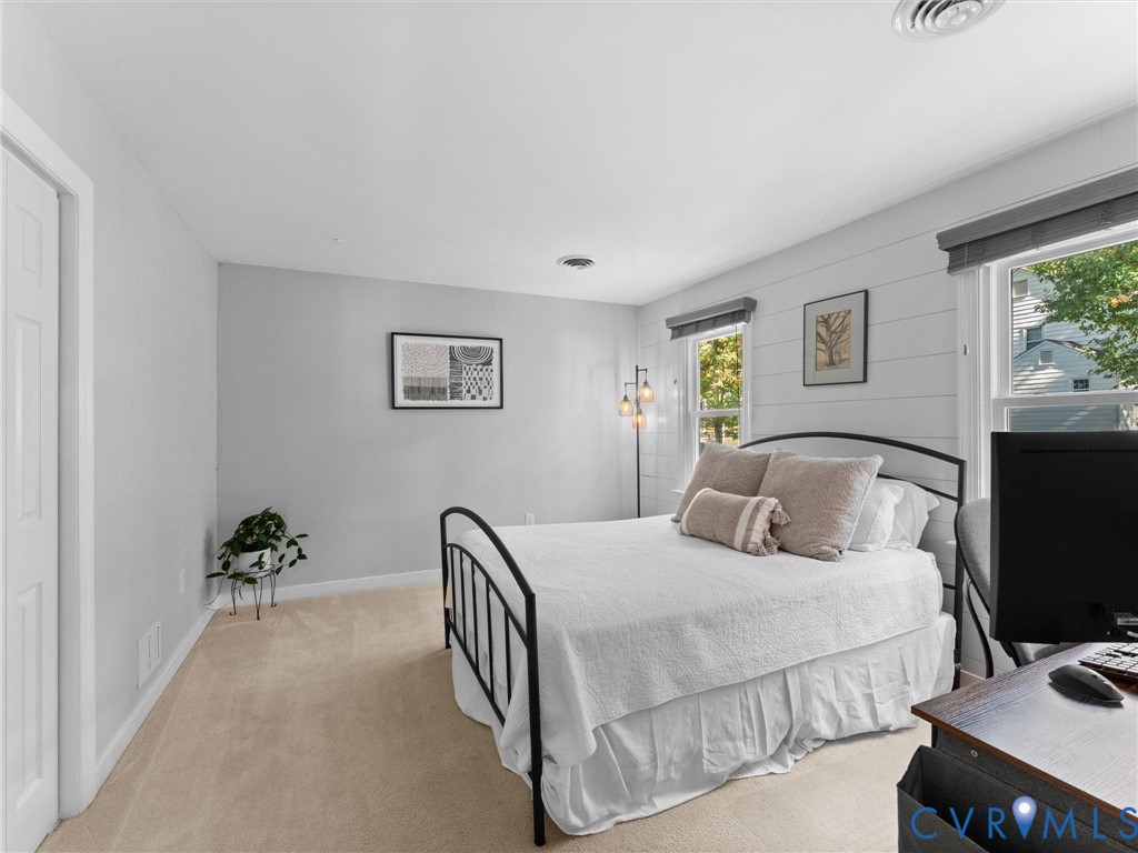 507 Glenpark Ln