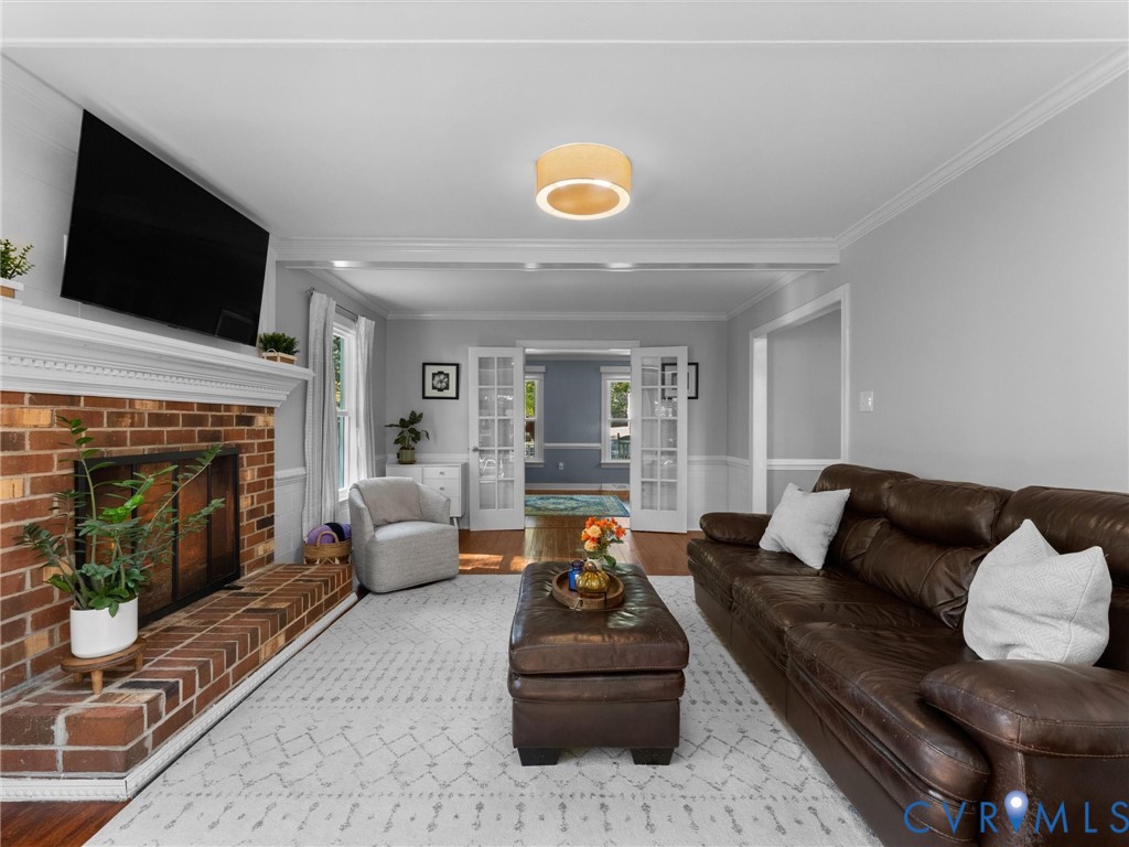 507 Glenpark Ln