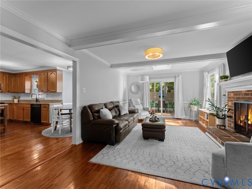 507 Glenpark Ln