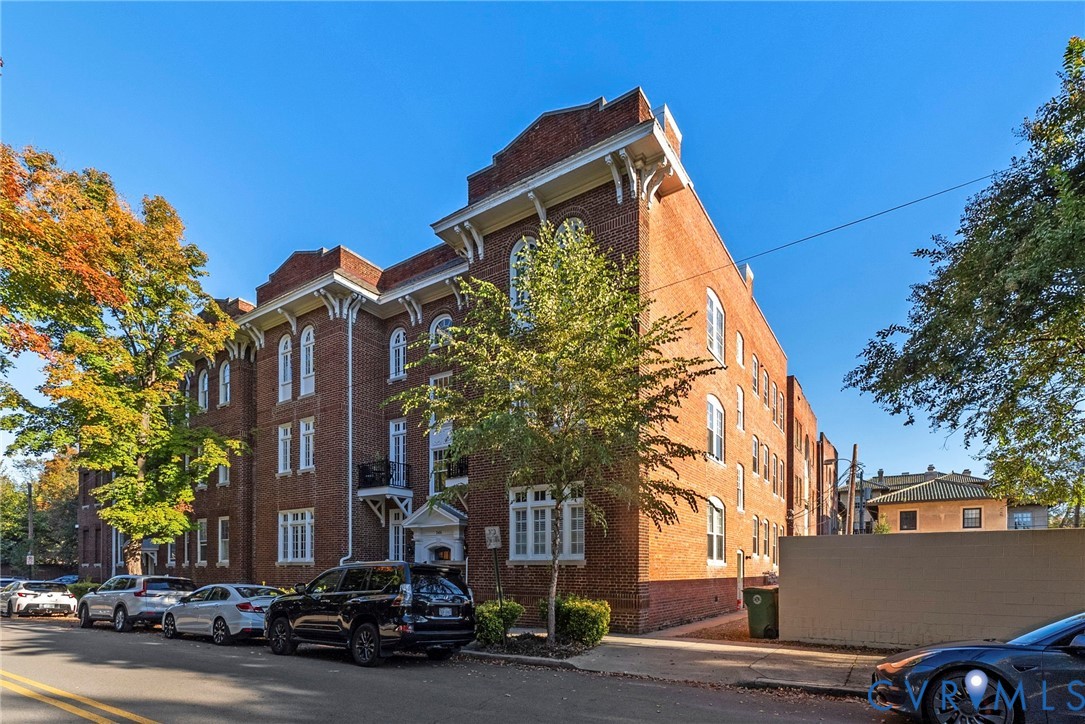 2416 Park Ave Unit#U4