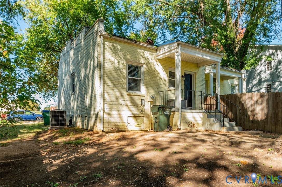 421 S Allen Ave