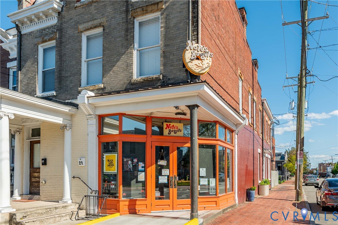 421 S Allen Ave