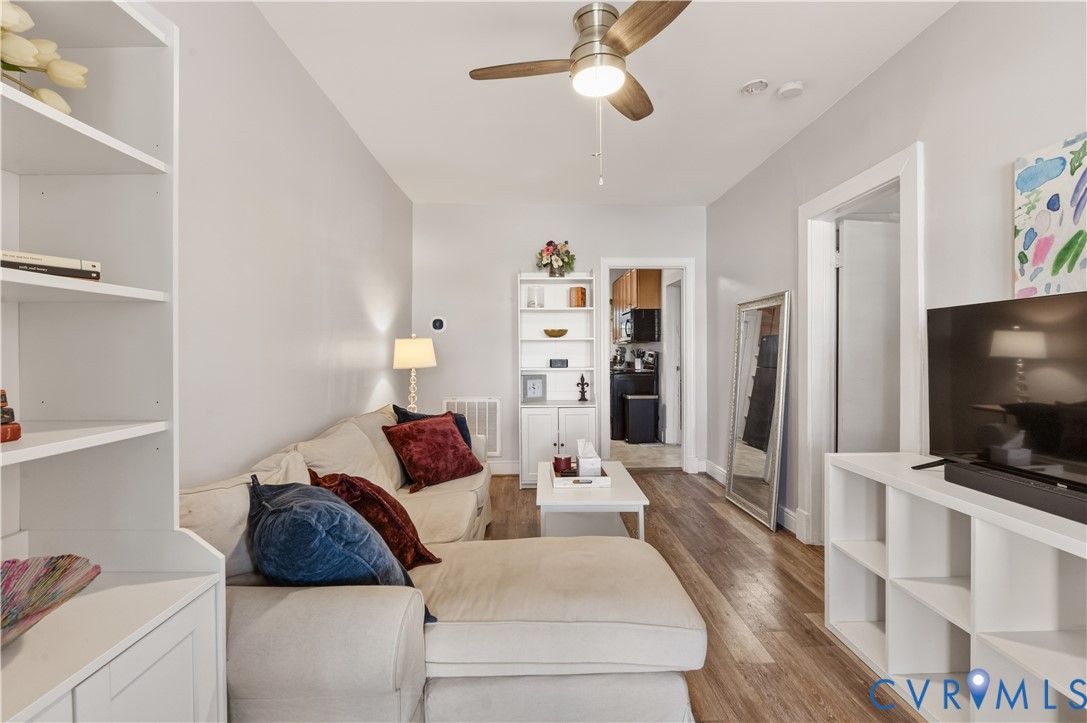 421 S Allen Ave