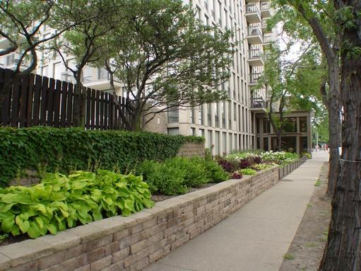1660 N LaSalle Street Unit: 1611