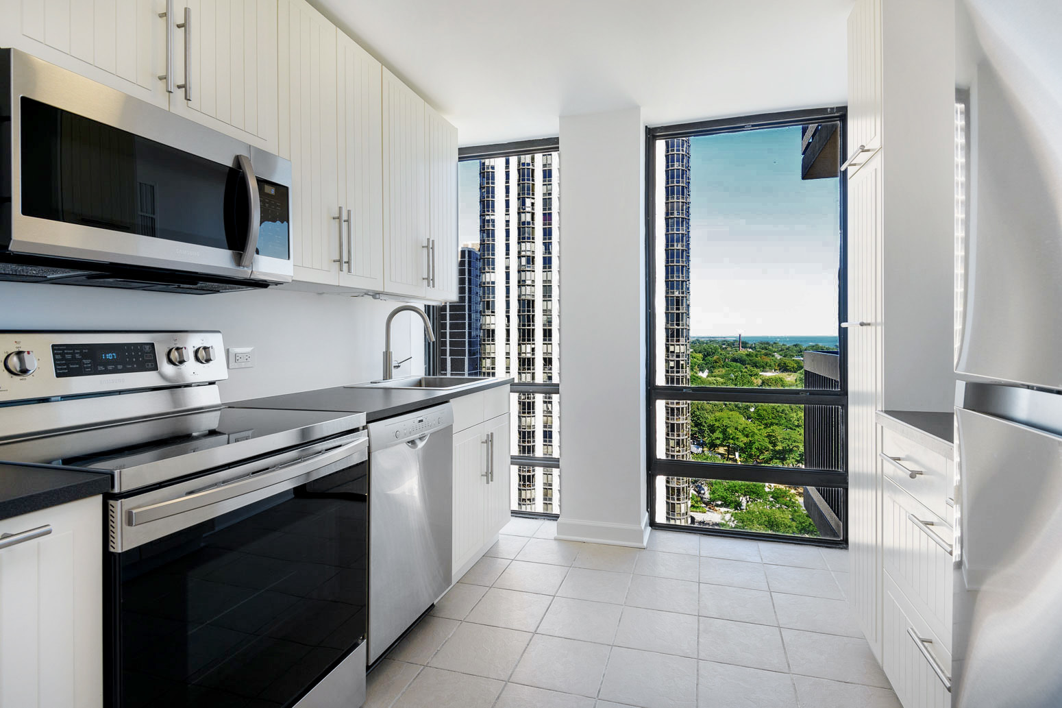 1660 N LaSalle Street Unit: 1611