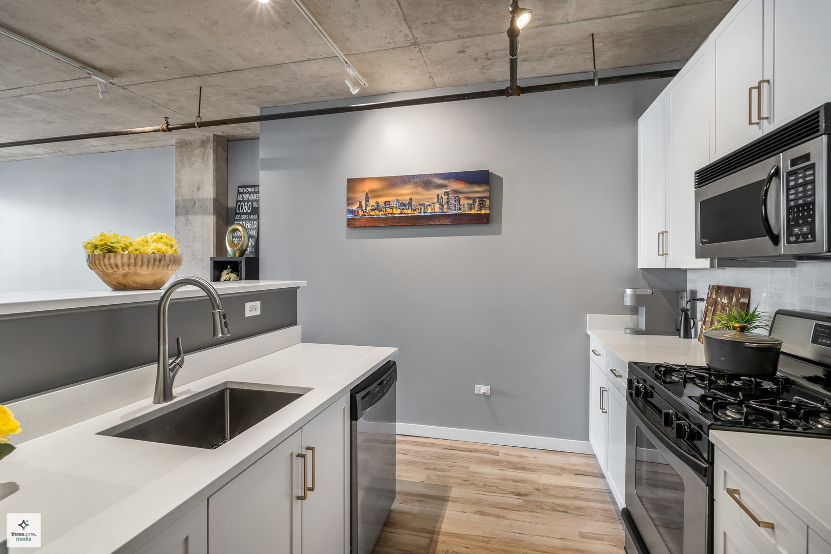 700 W Van Buren Street Unit: 1102