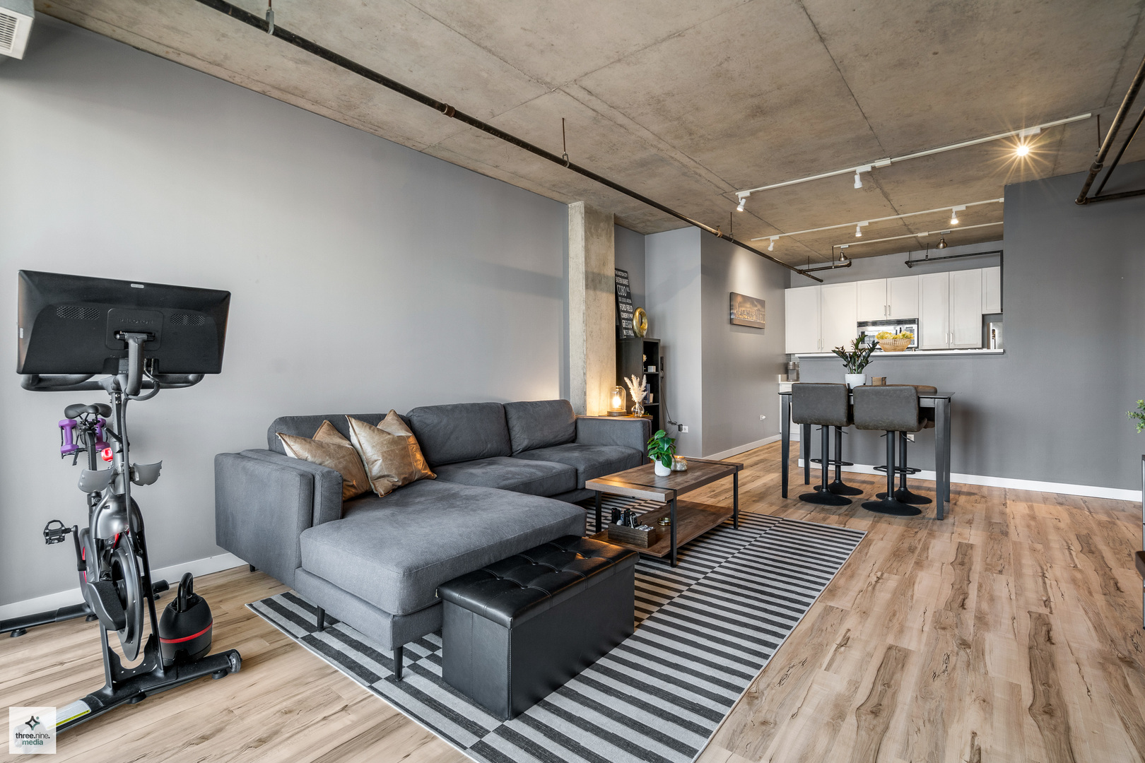 700 W Van Buren Street Unit: 1102