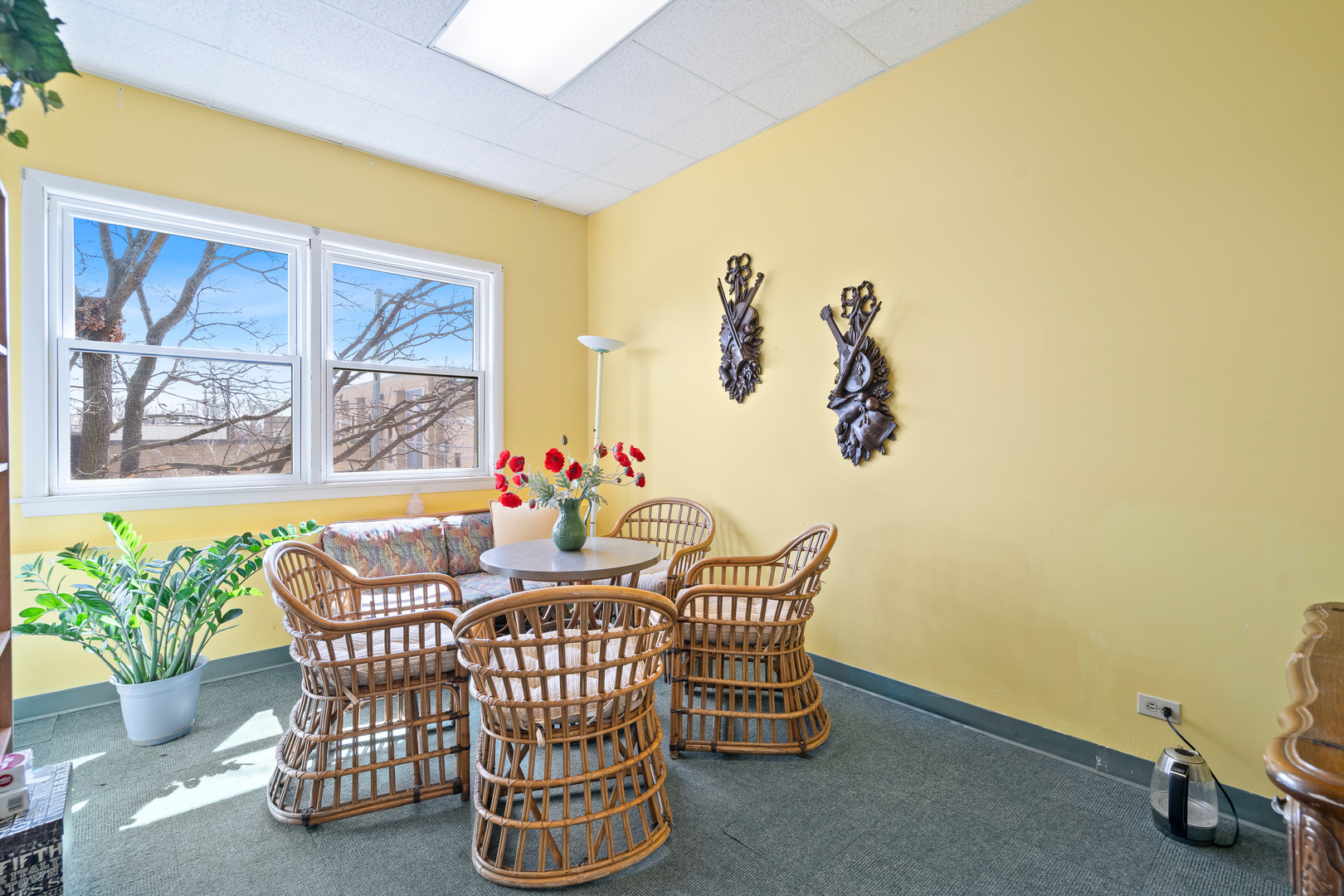 5844 N Milwaukee Avenue