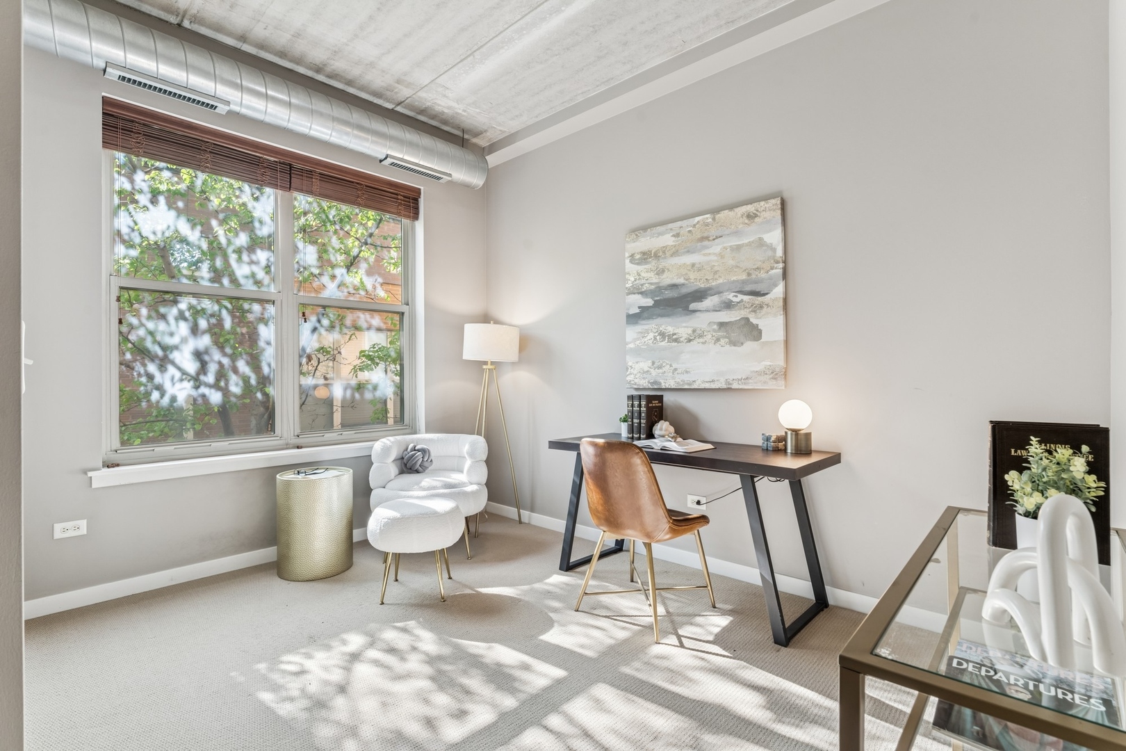 1228 W MONROE Street Unit: 301