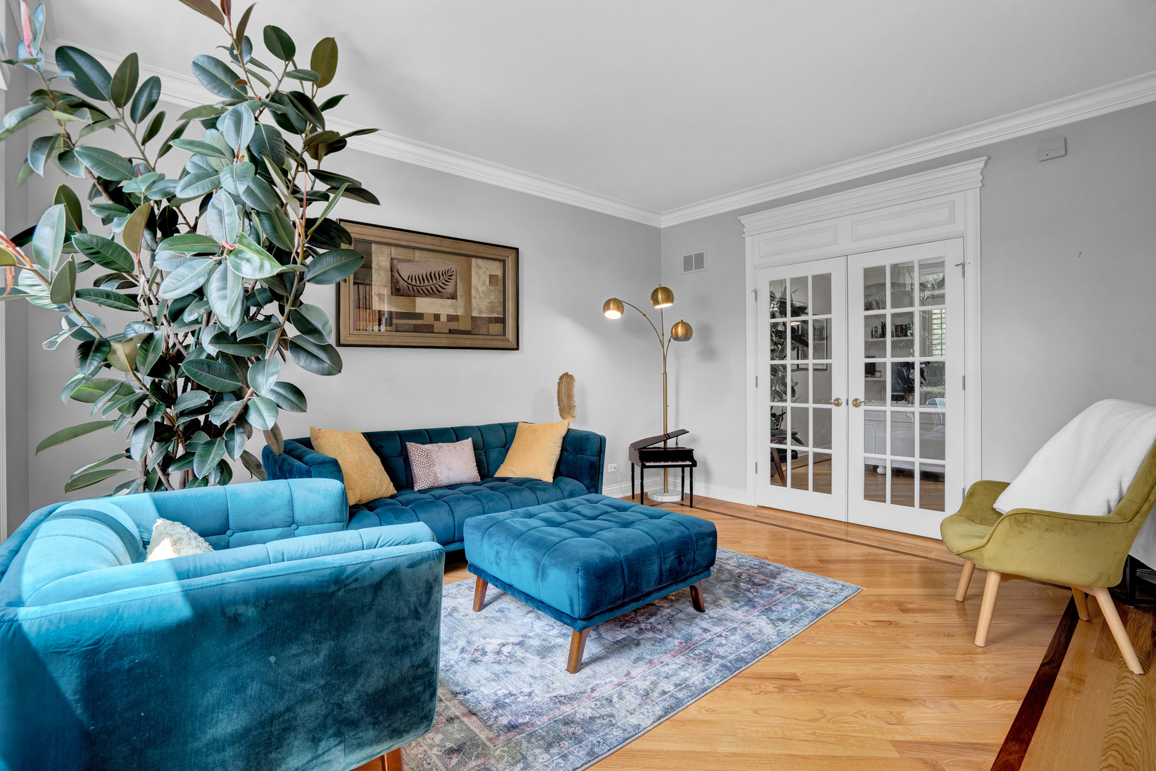 246 HAWK HOLLOW Drive