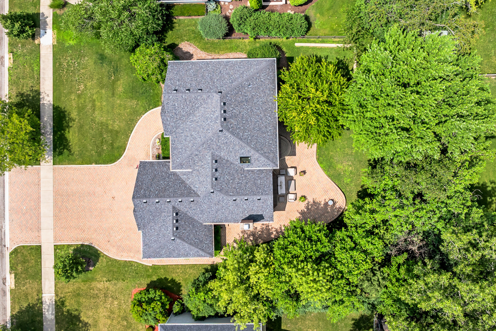 246 HAWK HOLLOW Drive