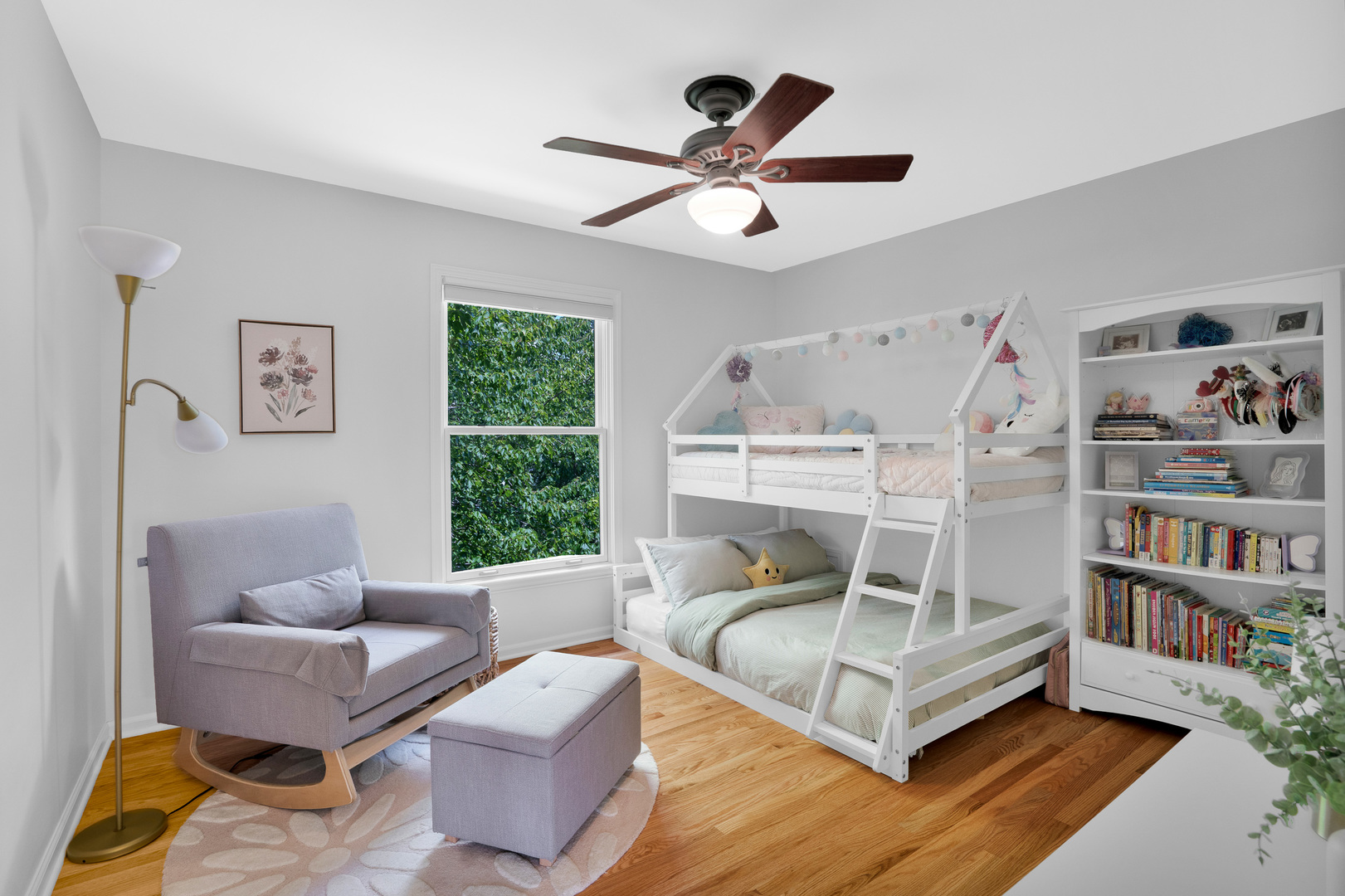 246 HAWK HOLLOW Drive