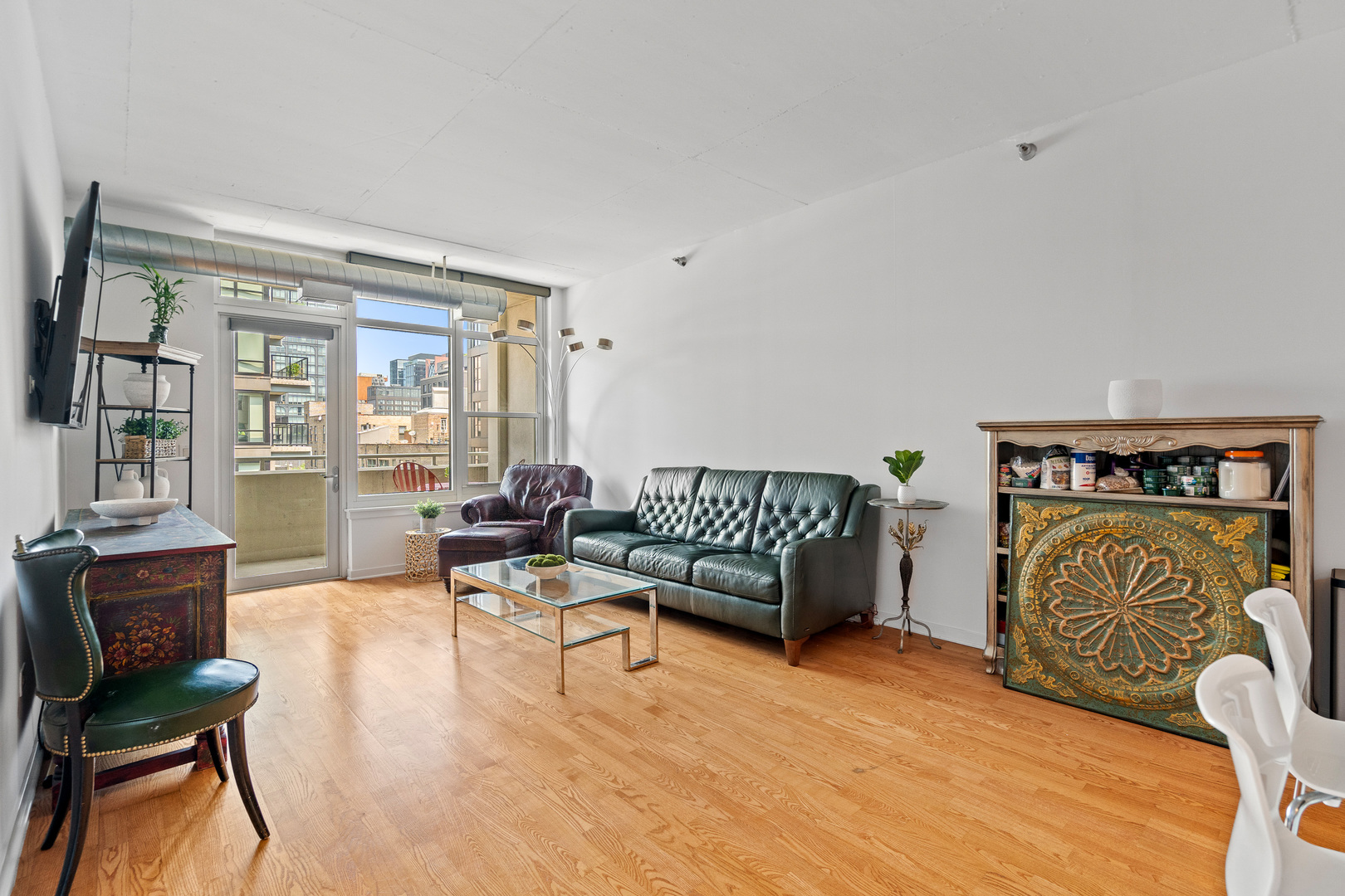 909 W WASHINGTON Boulevard Unit: 509