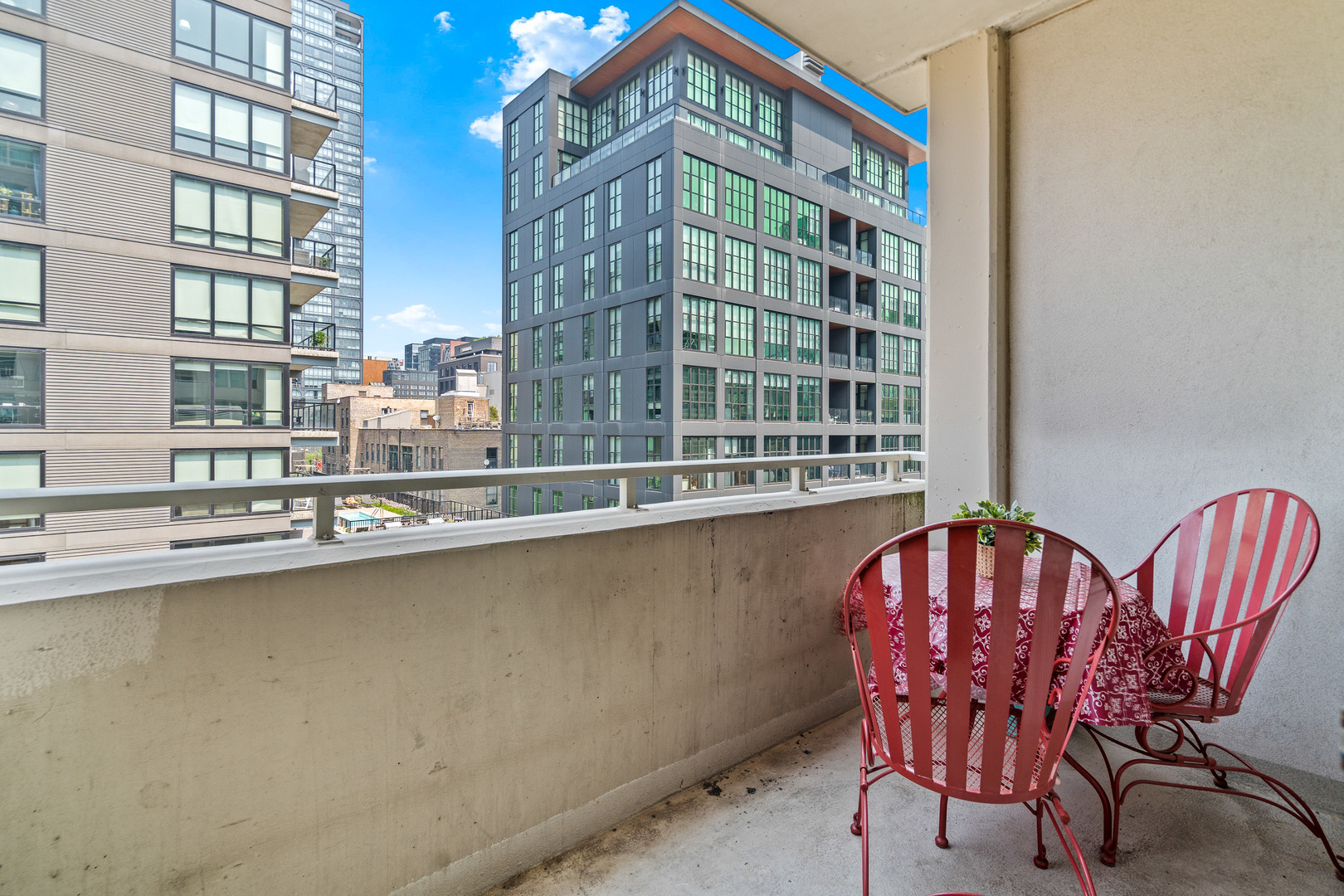 909 W WASHINGTON Boulevard Unit: 509