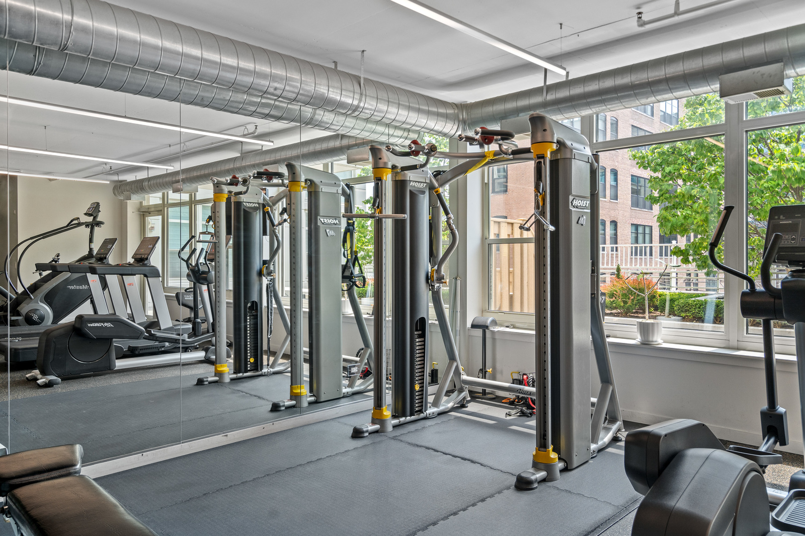 909 W WASHINGTON Boulevard Unit: 509