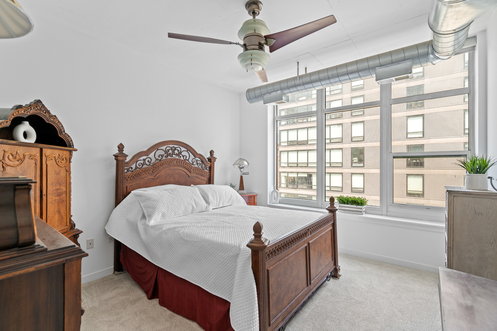909 W WASHINGTON Boulevard Unit: 509