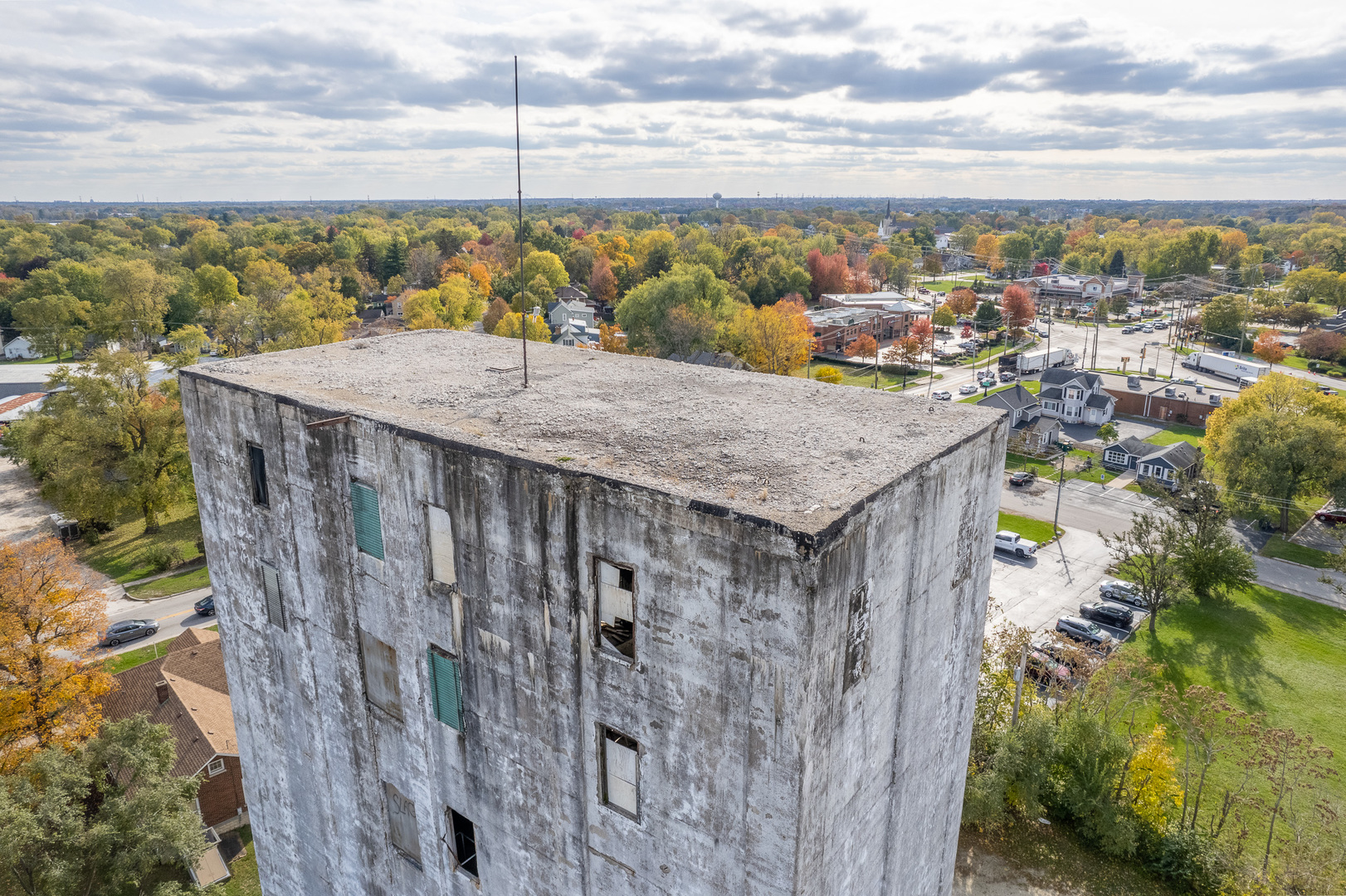 14727 S Naperville Road