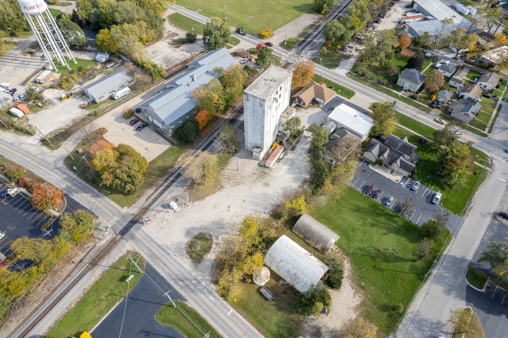 14727 S Naperville Road