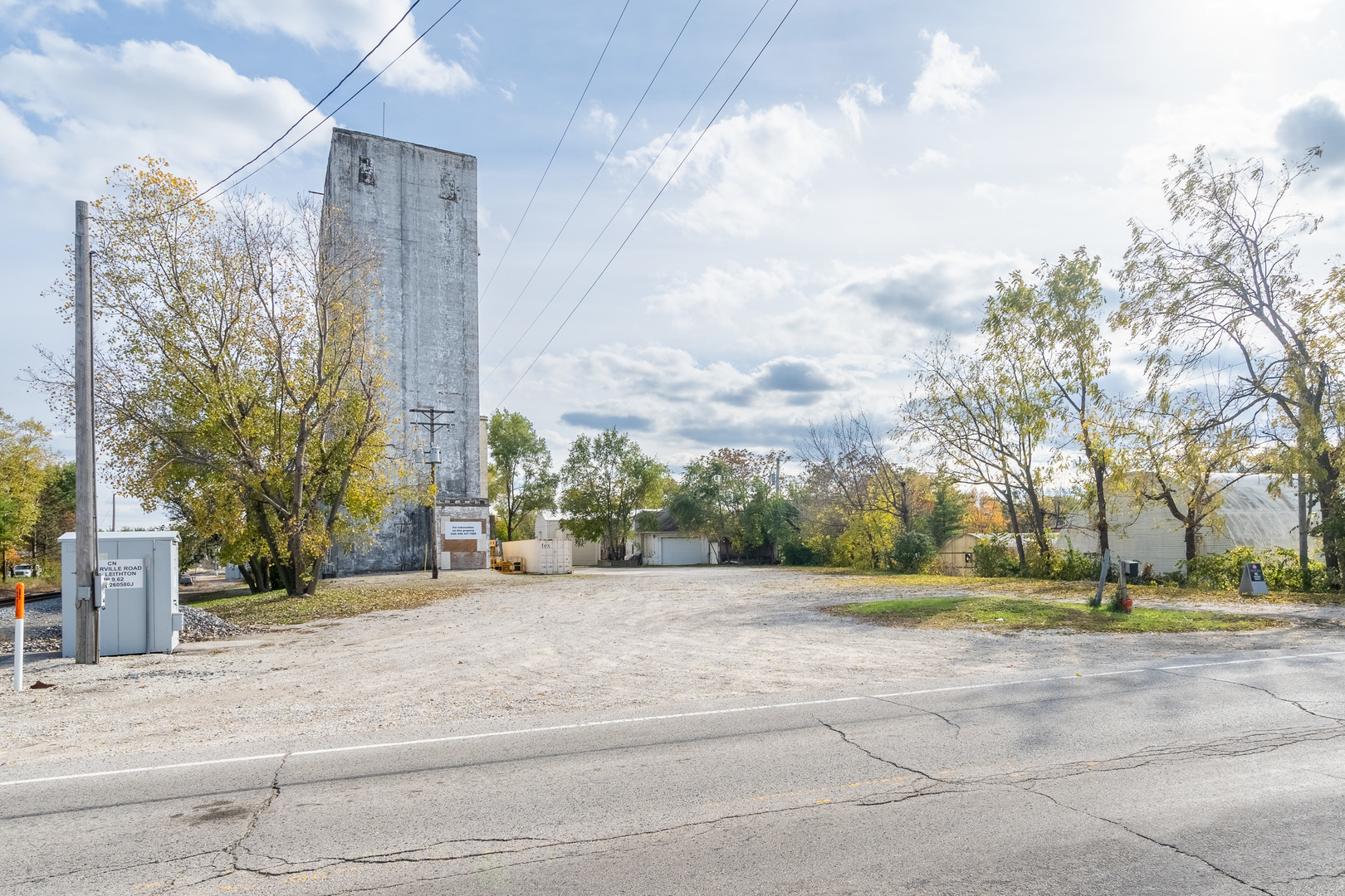 14727 S Naperville Road