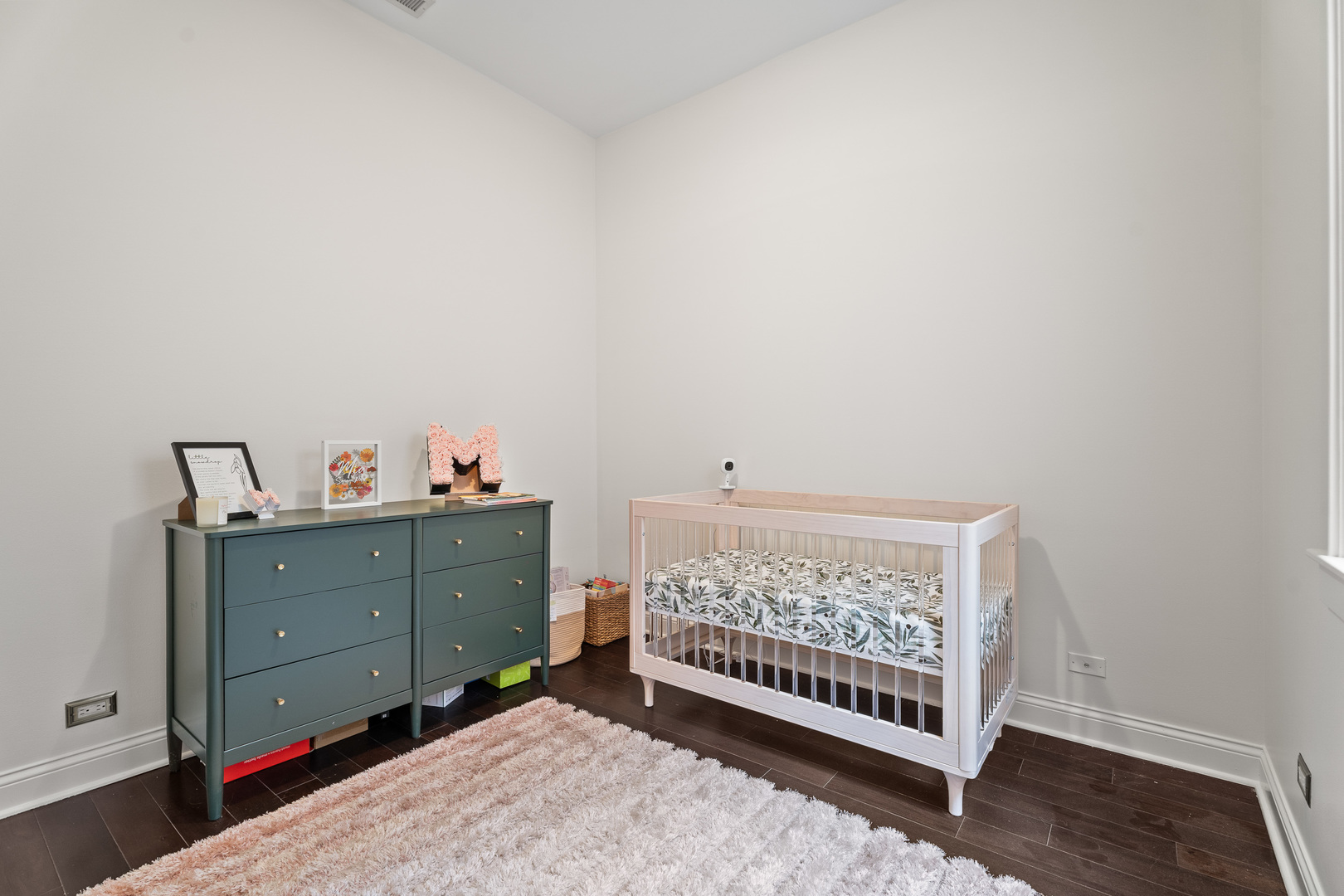 636 N Racine Avenue Unit: 4S